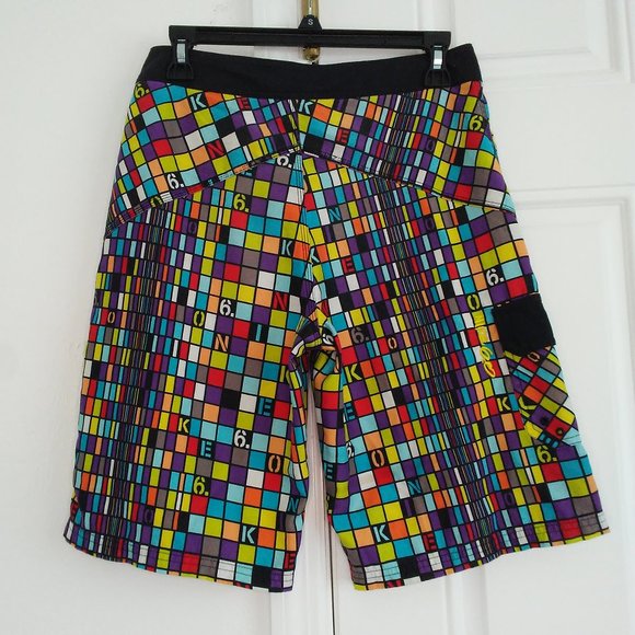 Nike 6.0 Boardshorts - Picture 4 of 6